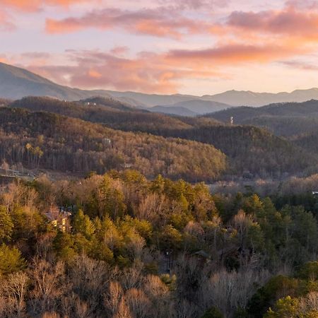 Pink Pines Avantstay Luxury Aesthetic Dream Home Indoor Pool Hot Tub Pigeon Forge Zewnętrze zdjęcie
