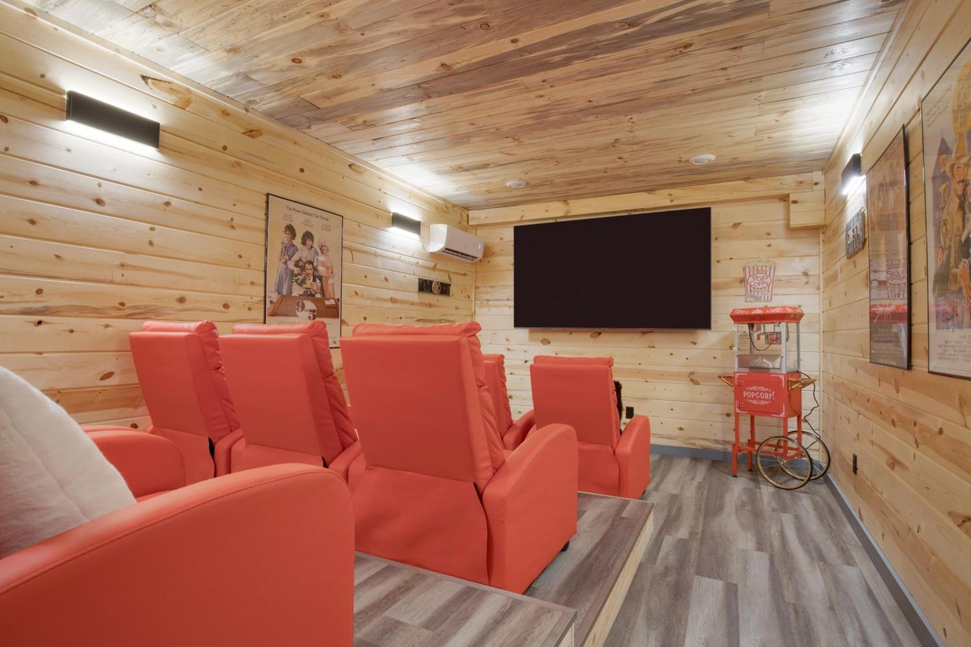 Pink Pines Avantstay Luxury Aesthetic Dream Home Indoor Pool Hot Tub Pigeon Forge Zewnętrze zdjęcie