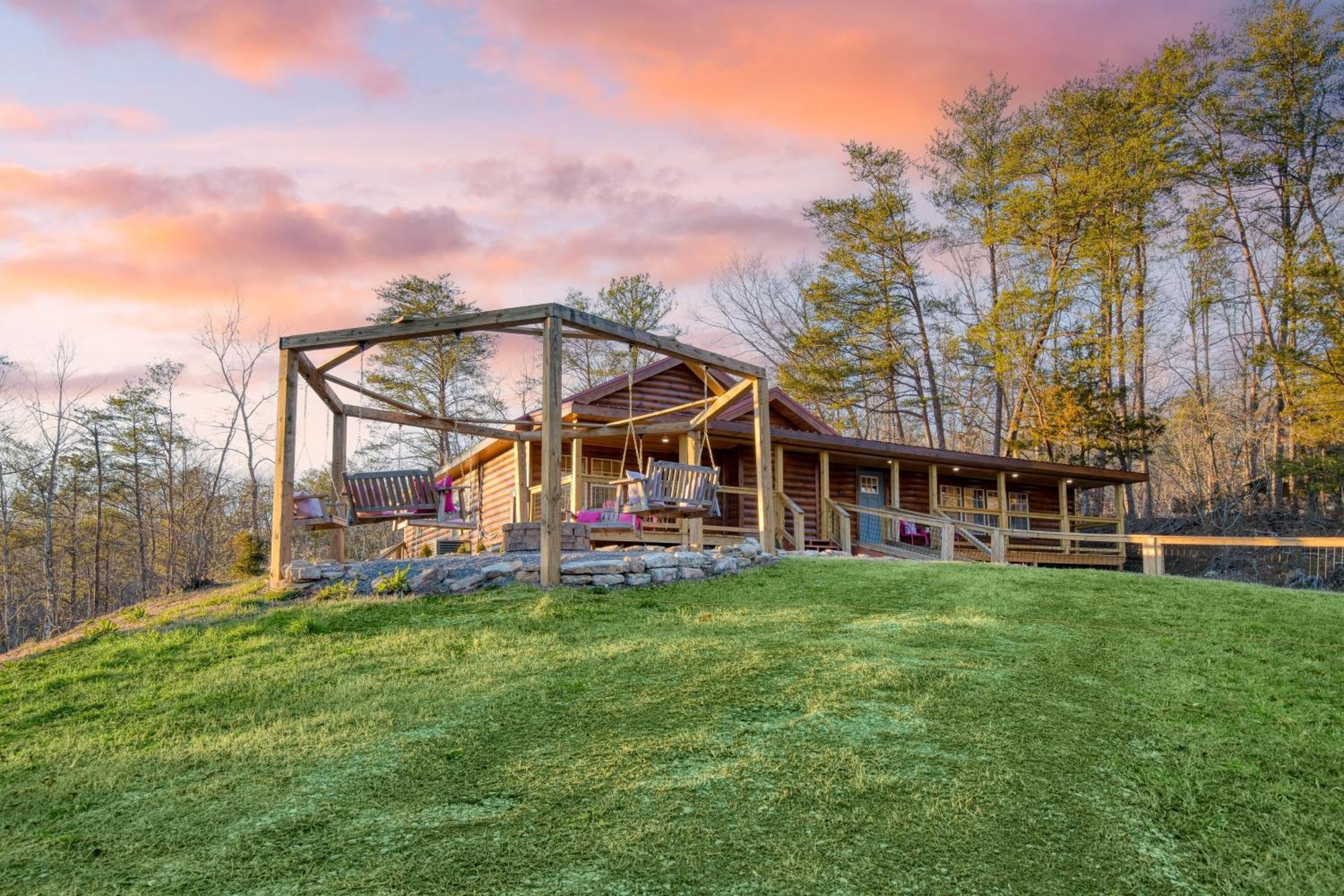 Pink Pines Avantstay Luxury Aesthetic Dream Home Indoor Pool Hot Tub Pigeon Forge Zewnętrze zdjęcie