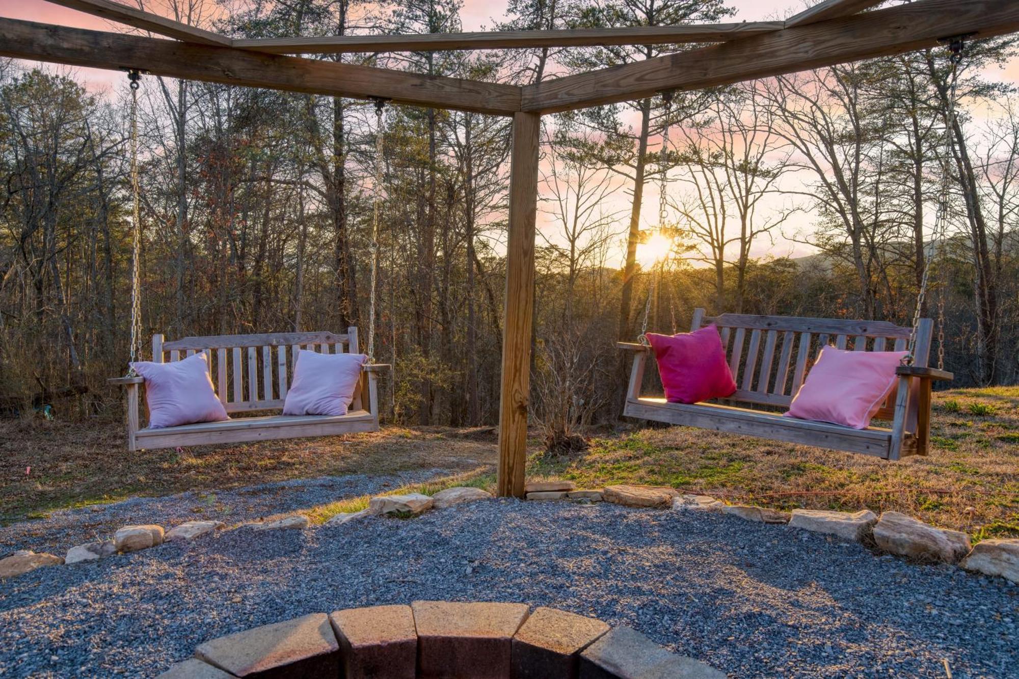 Pink Pines Avantstay Luxury Aesthetic Dream Home Indoor Pool Hot Tub Pigeon Forge Zewnętrze zdjęcie