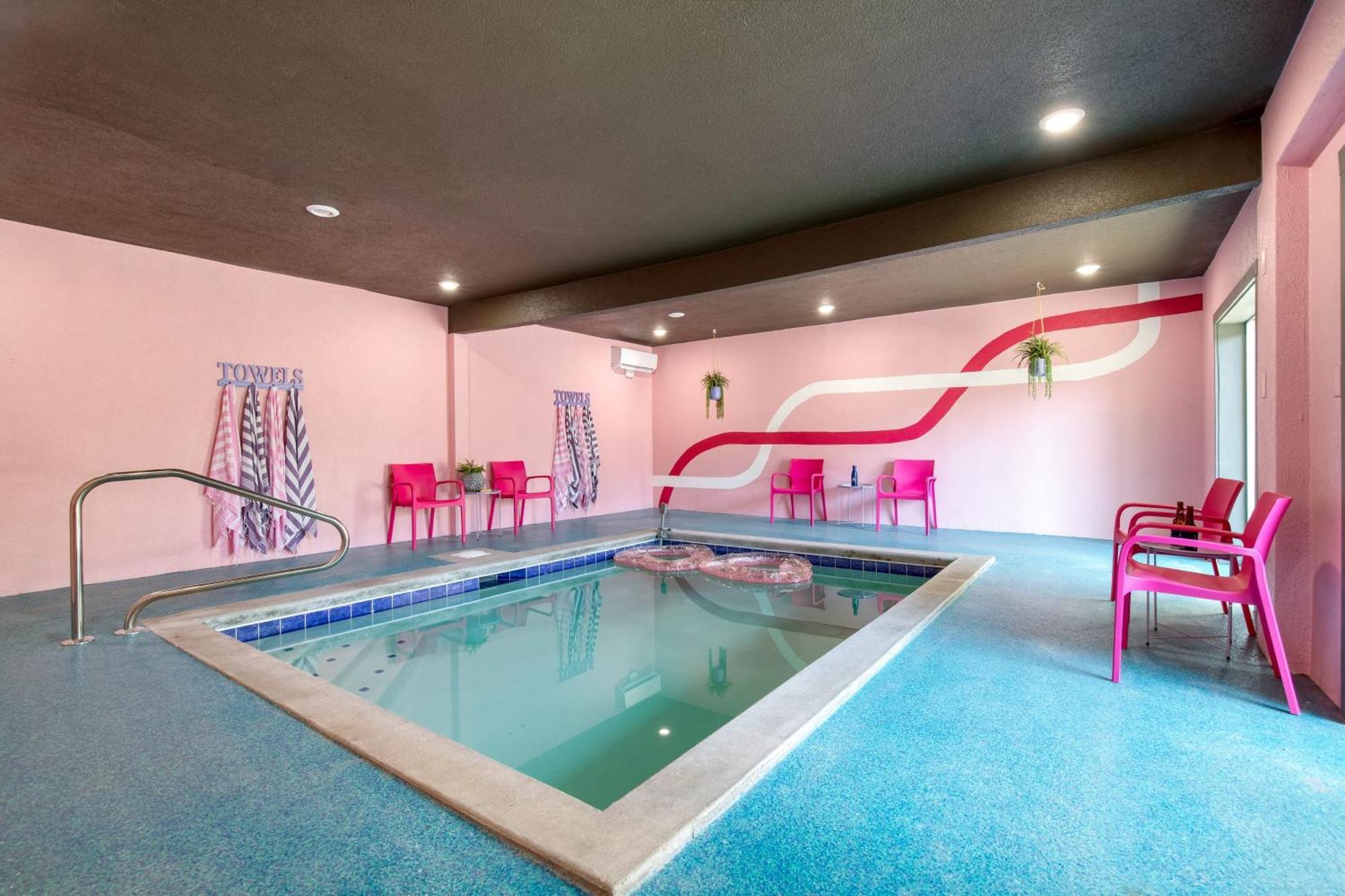 Pink Pines Avantstay Luxury Aesthetic Dream Home Indoor Pool Hot Tub Pigeon Forge Zewnętrze zdjęcie